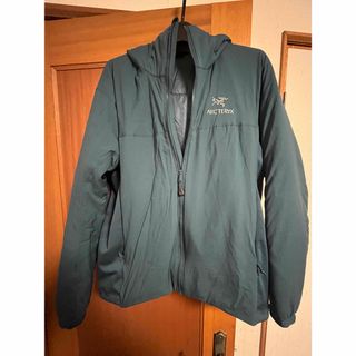 アークテリクス(ARC'TERYX)のアークテリクス アトム LT フーディ(ダウンジャケット)