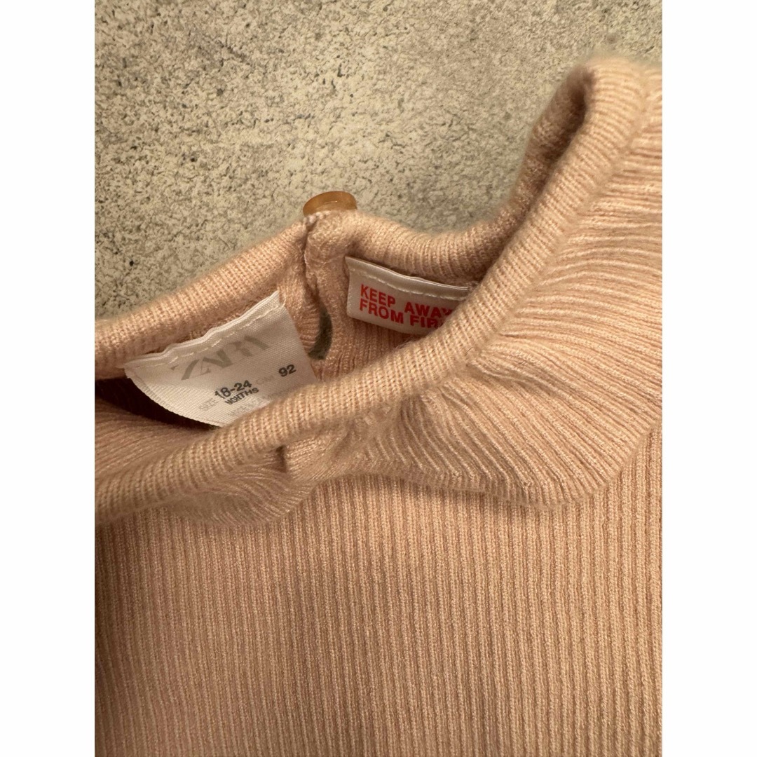 ZARA(ザラ)のZARA ピンク　セーター　90 くらい キッズ/ベビー/マタニティのキッズ服女の子用(90cm~)(ニット)の商品写真