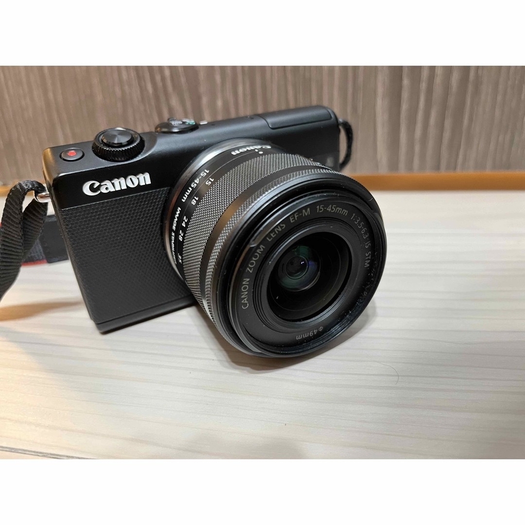 Canon(キヤノン)の【美品】Canon EOS M100 ホティ BK スマホ/家電/カメラのカメラ(ミラーレス一眼)の商品写真