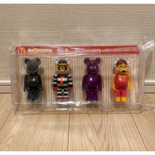 ベアブリック(BE@RBRICK)のゴジラvsマクドナルド BE@RBRICK 4体セット(キャラクターグッズ)