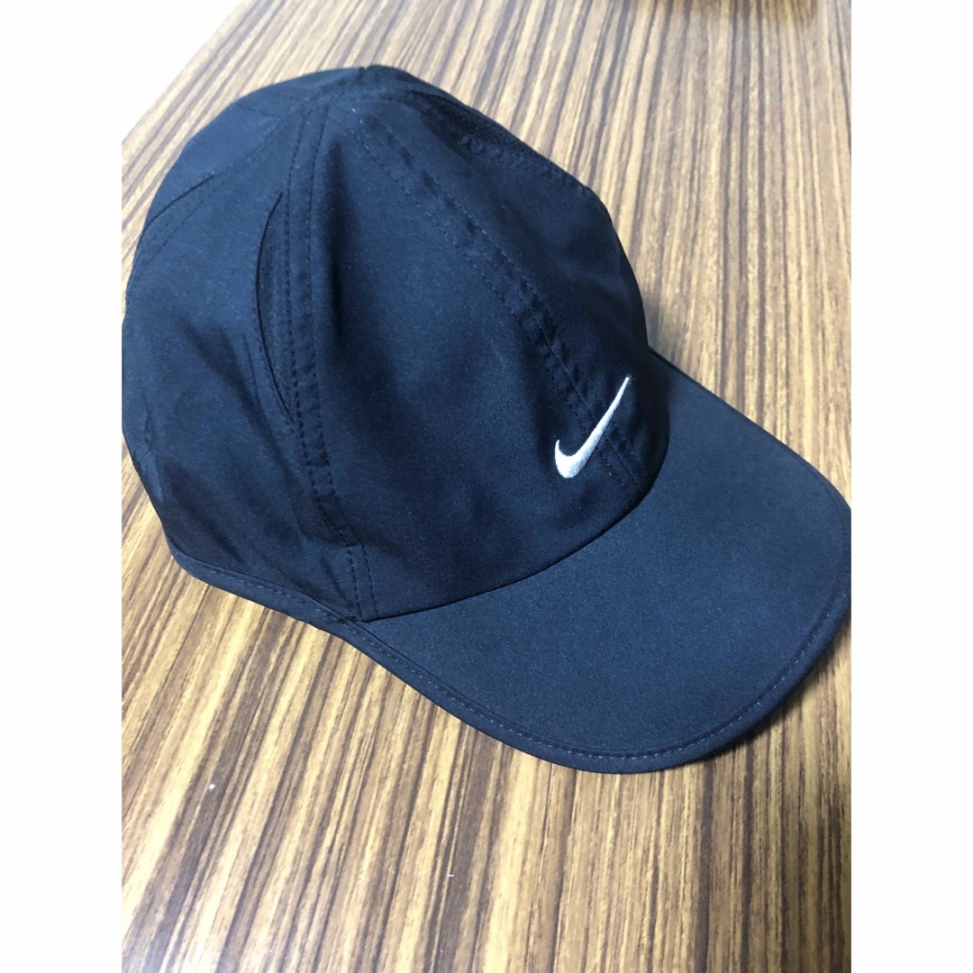 NIKE(ナイキ)のNIKE フェザーライトキャップ　ナイキ Dri-FIT メンズの帽子(キャップ)の商品写真