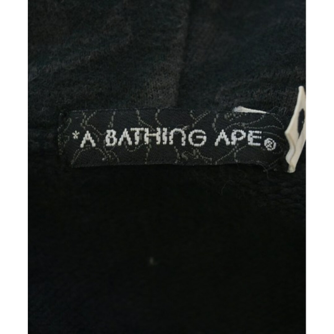 A BATHING APE(アベイシングエイプ)のA BATHING APE アベイシングエイプ パーカー M 黒(総柄) 【古着】【中古】 メンズのトップス(パーカー)の商品写真