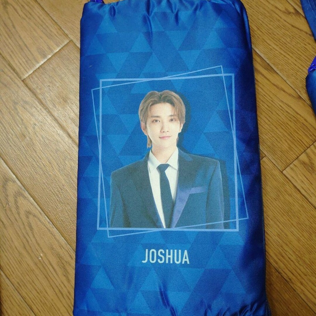 SEVENTEEN　グッズ　アイドル　K-POP　JOSHUA 　ジョシュア エンタメ/ホビーのタレントグッズ(アイドルグッズ)の商品写真