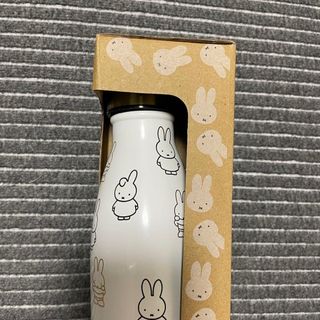 ミッフィー(miffy)の【日本未発売】ミッフィー　ステンレス水筒　260ml 保冷保温　ナインチェ(水筒)