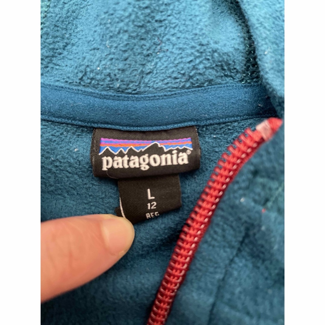 patagonia(パタゴニア)のパタゴニア　キッズ　フリース　約140センチ キッズ/ベビー/マタニティのキッズ服男の子用(90cm~)(ジャケット/上着)の商品写真