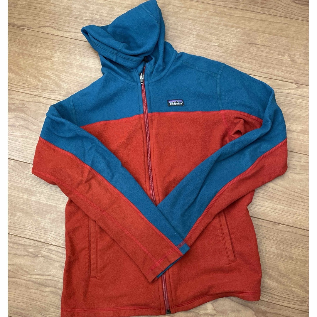 patagonia(パタゴニア)のパタゴニア　キッズ　フリース　約140センチ キッズ/ベビー/マタニティのキッズ服男の子用(90cm~)(ジャケット/上着)の商品写真