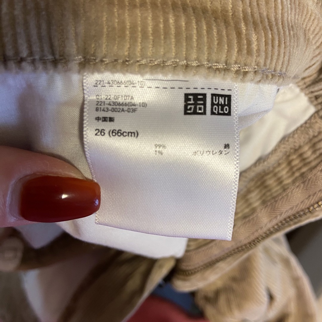 UNIQLO(ユニクロ)のUNIQLO ユニクロ　コーデュロイスリムフィットパンツ レディースのパンツ(カジュアルパンツ)の商品写真