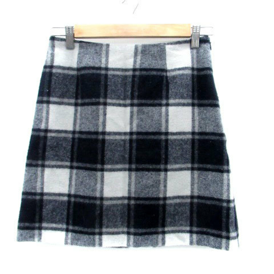 NATURAL BEAUTY BASIC(ナチュラルビューティーベーシック)のナチュラルビューティーベーシック 台形スカート チェック柄 ウール M 黒 レディースのスカート(ミニスカート)の商品写真
