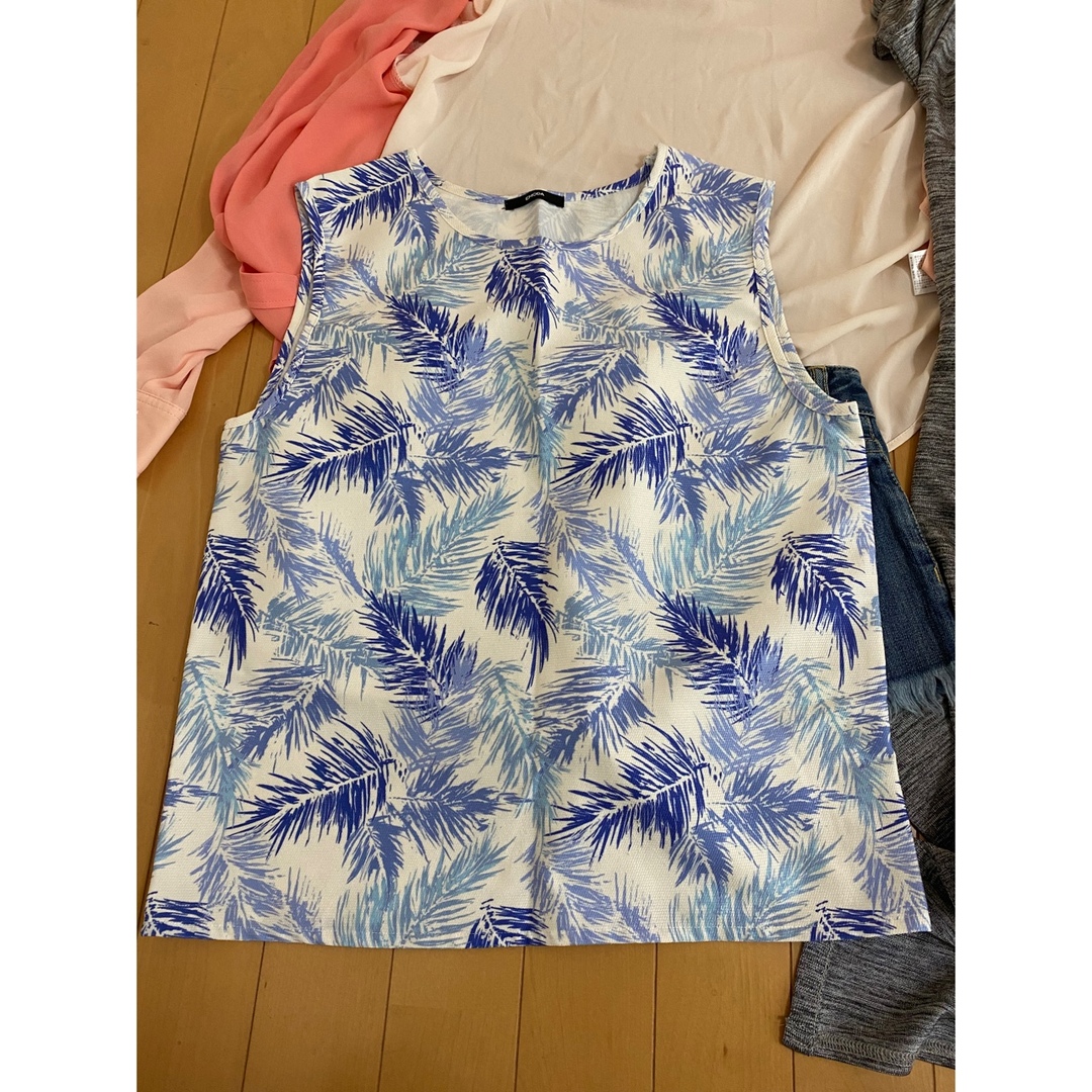 EMODA(エモダ)のEMODA エモダ　春夏服8点セット　福袋 レディースのトップス(Tシャツ(半袖/袖なし))の商品写真