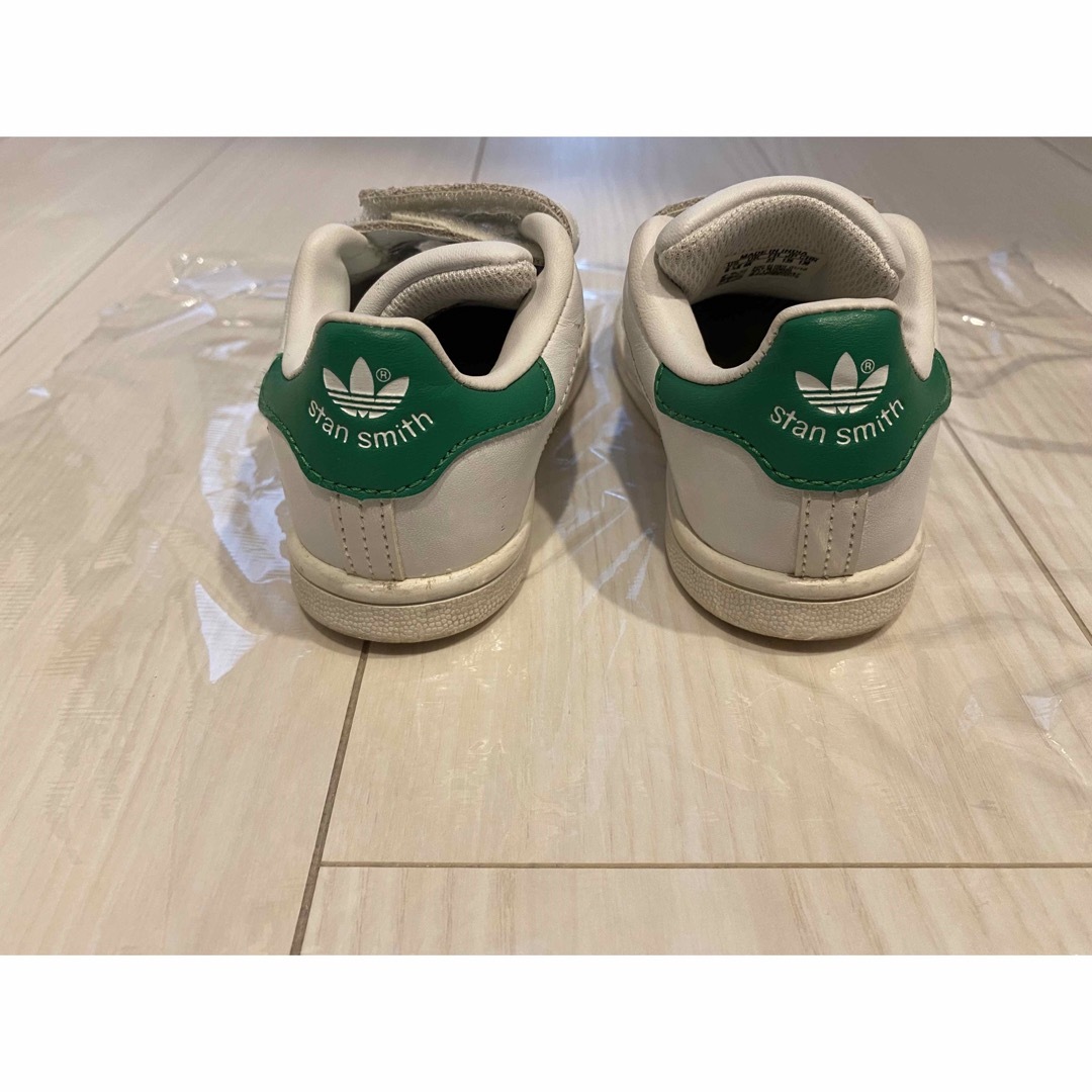 adidas(アディダス)のadidas stansmith  13.5cm キッズ/ベビー/マタニティのベビー靴/シューズ(~14cm)(スニーカー)の商品写真