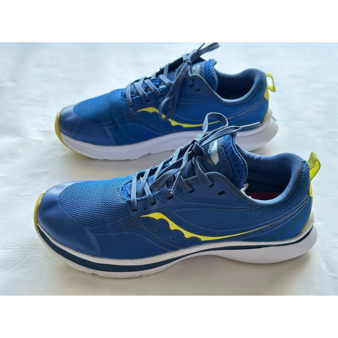 SAUCONY(サッカニー)のsaucony  サッカニー  22cm キッズ/ベビー/マタニティのキッズ靴/シューズ(15cm~)(スニーカー)の商品写真