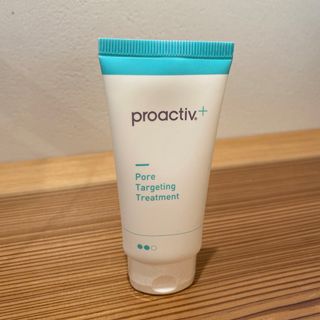 プロアクティブ(proactiv)のプロアクティブ プラス ポアターゲティング トリートメント30g(美容液)