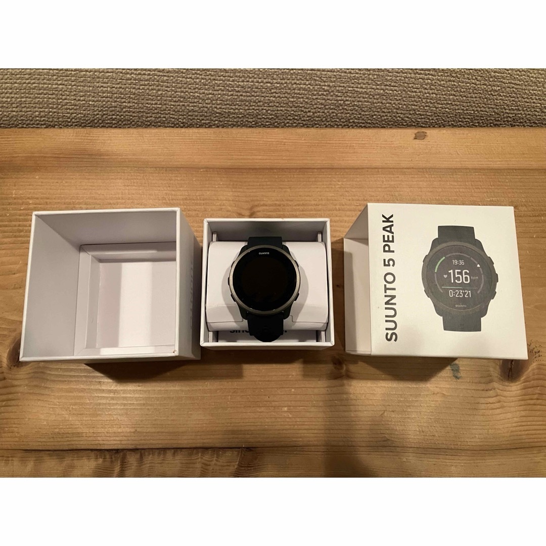 SUUNTO(スント)のSUUNTO 5 PEAK CAVE GREEN メンズの時計(腕時計(デジタル))の商品写真