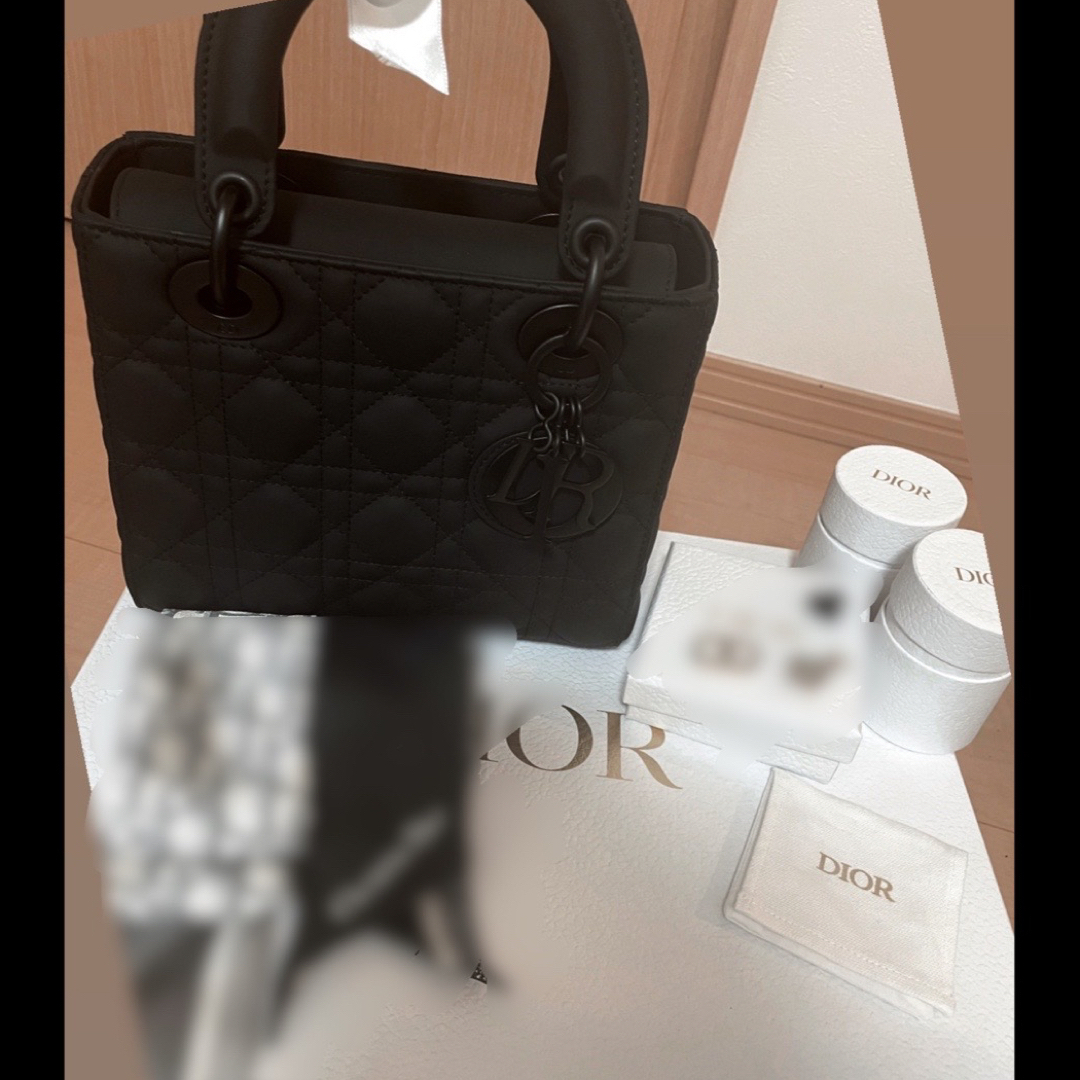 Christian Dior(クリスチャンディオール)のlady dior  レディースのバッグ(ハンドバッグ)の商品写真