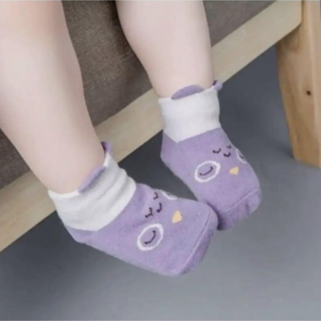 ENDO SOCKS 動物デザインのすべき止め付き可愛いベイビーソックス キッズ/ベビー/マタニティのこども用ファッション小物(靴下/タイツ)の商品写真