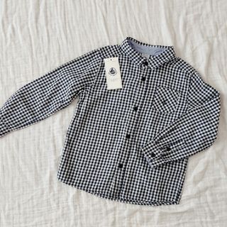 プチバトー(PETIT BATEAU)の美品　プチバトー　PETIT BATEAU　ギンガムチェックシャツ　フォーマル(ブラウス)