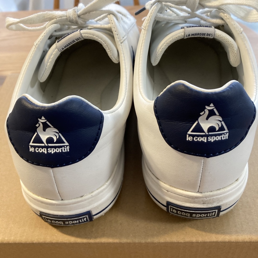 le coq sportif(ルコックスポルティフ)のle coq sportif スニーカー　白　23.5㎝ レディースの靴/シューズ(スニーカー)の商品写真