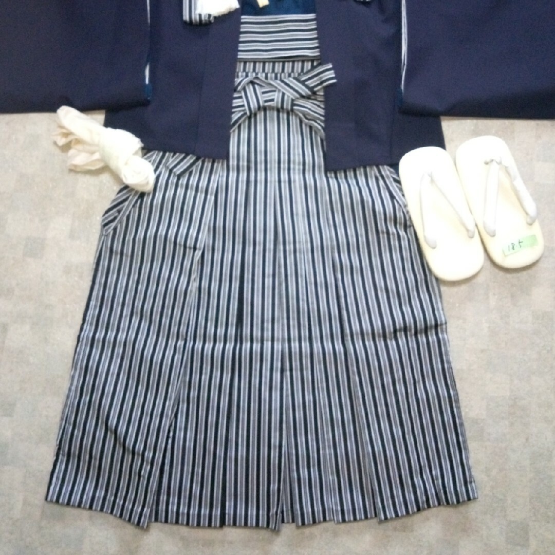 【七五三5歳用】紺紋付羽織袴 キッズ/ベビー/マタニティのキッズ服男の子用(90cm~)(和服/着物)の商品写真