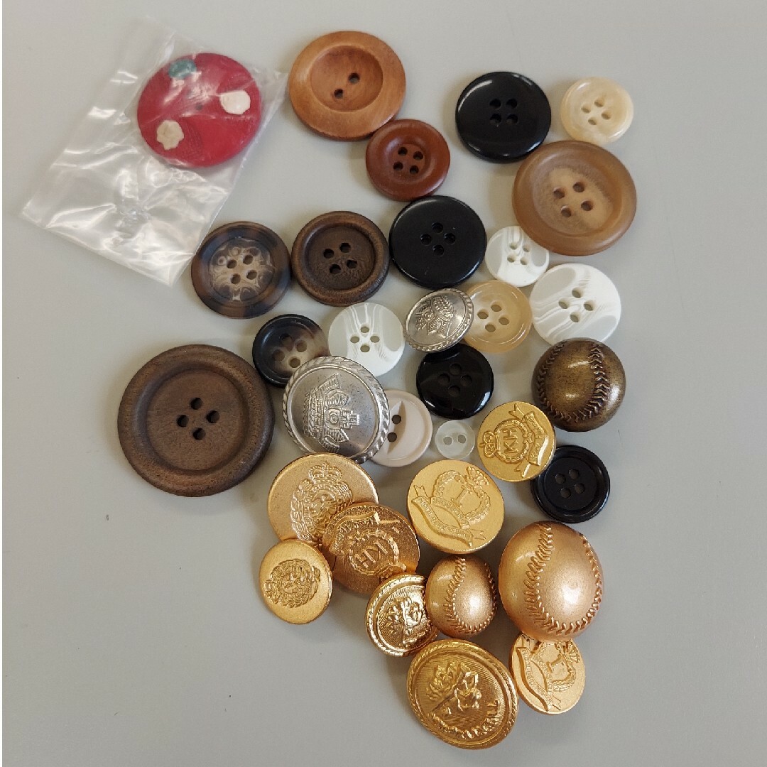 ボタン色々 ハンドメイドの素材/材料(各種パーツ)の商品写真