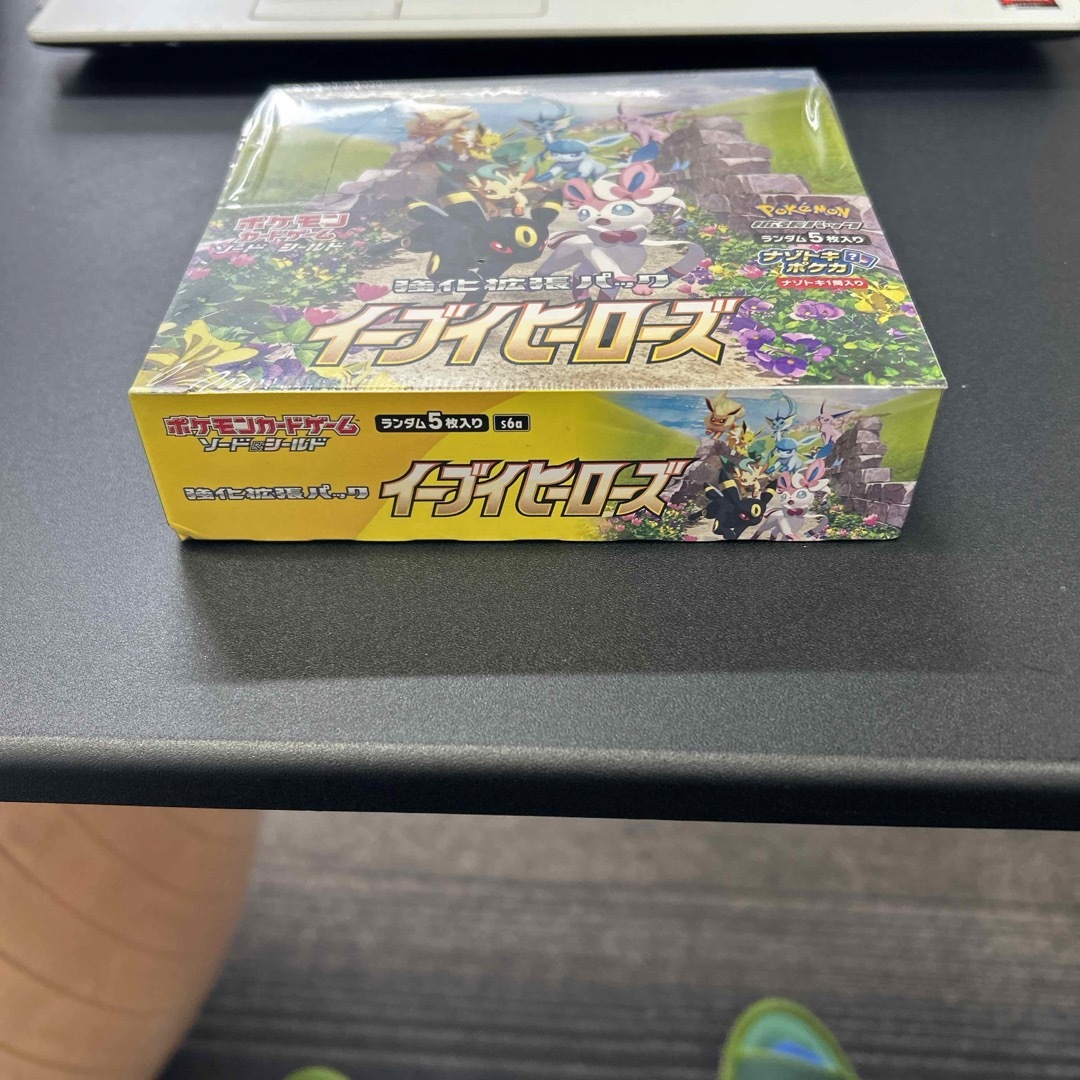 イーブイヒーローズBOX シュリンク付き イーブイヒーローズBOX シュリンク付き