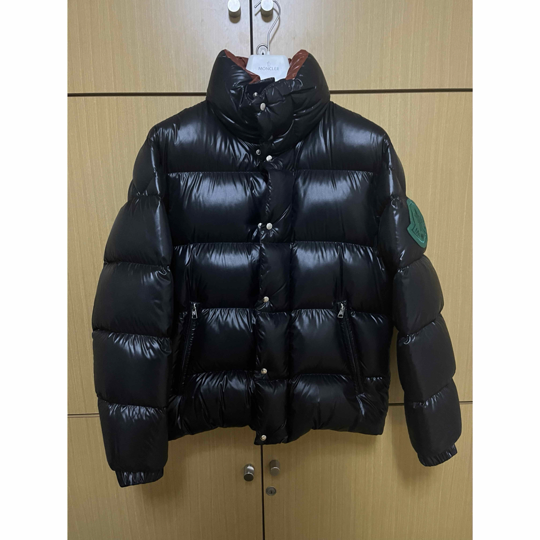 MONCLER(モンクレール)のmoncler genius 1952 dervaux giubbotto メンズのジャケット/アウター(ダウンジャケット)の商品写真