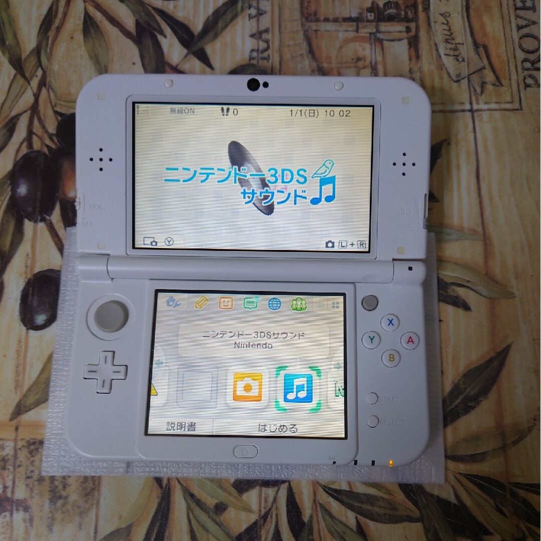 ニンテンドー3DS - Newニンテンドー3DS LL パールホワイト本体美品の