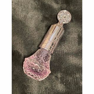 ジルスチュアート(JILLSTUART)の新品未使用・未開封！！ジルスチュアート　ユニコーンユートピア　ネイルオイル(コフレ/メイクアップセット)