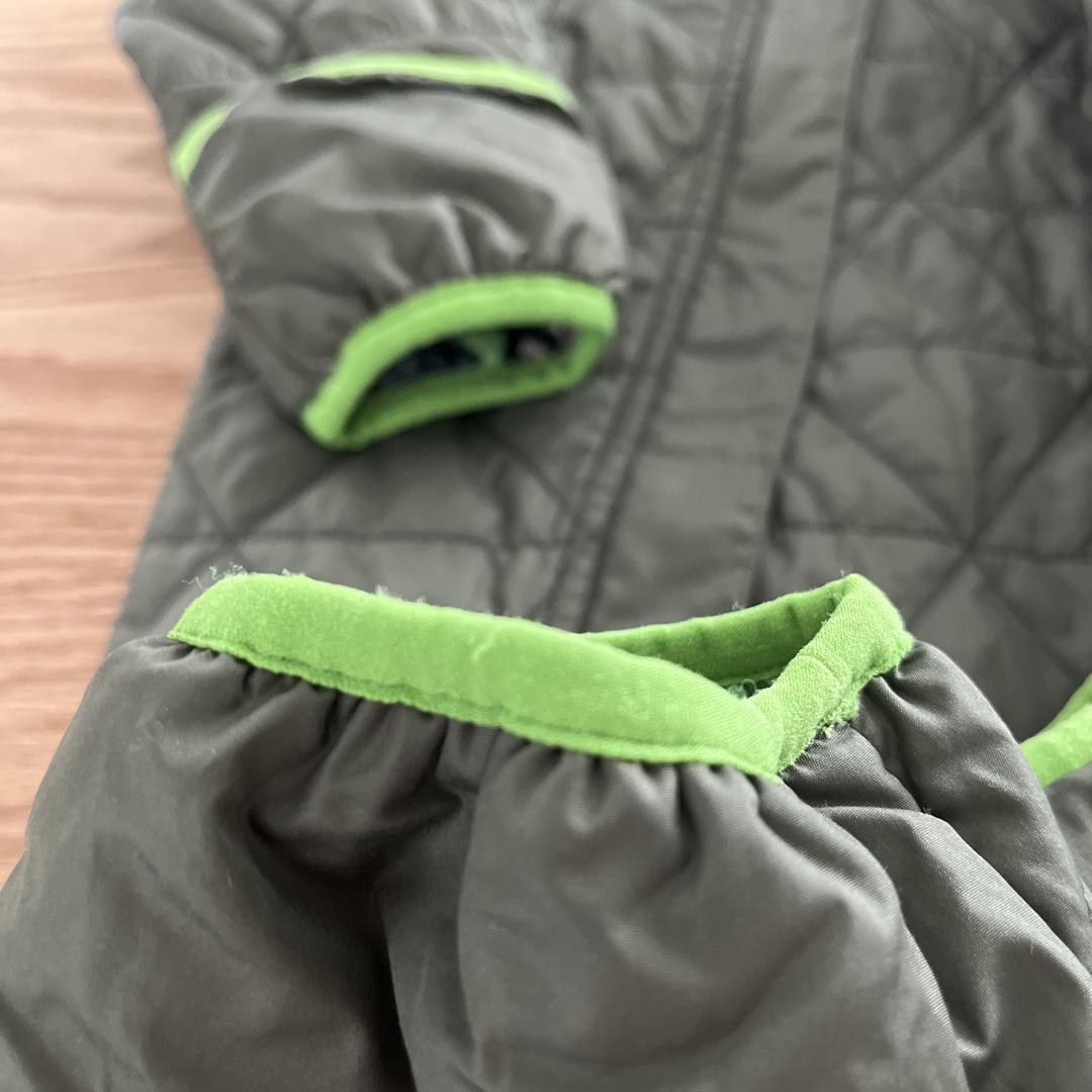 patagonia(パタゴニア)のパタゴニア　カーキ　ジャンプスーツ キッズ/ベビー/マタニティのベビー服(~85cm)(カバーオール)の商品写真