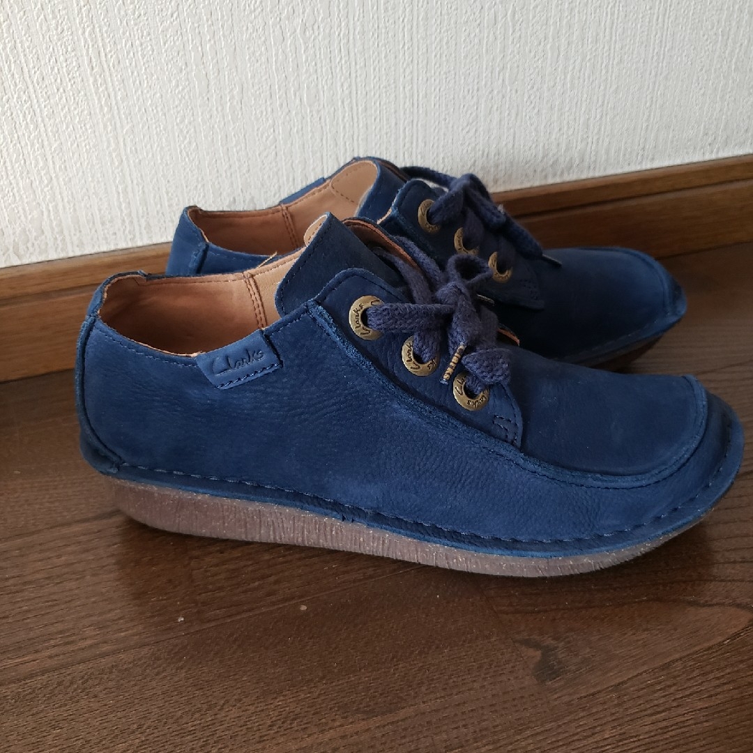 Clarks(クラークス)のクラークス Clarks Funny Dream / ファニードリーム レディースの靴/シューズ(ブーツ)の商品写真