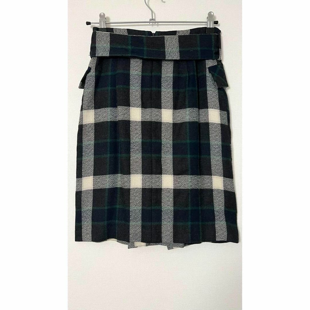 TOMORROWLAND(トゥモローランド)のトゥモローランド ウール チェック スカート TOMORROWLAND レディースのスカート(ひざ丈スカート)の商品写真
