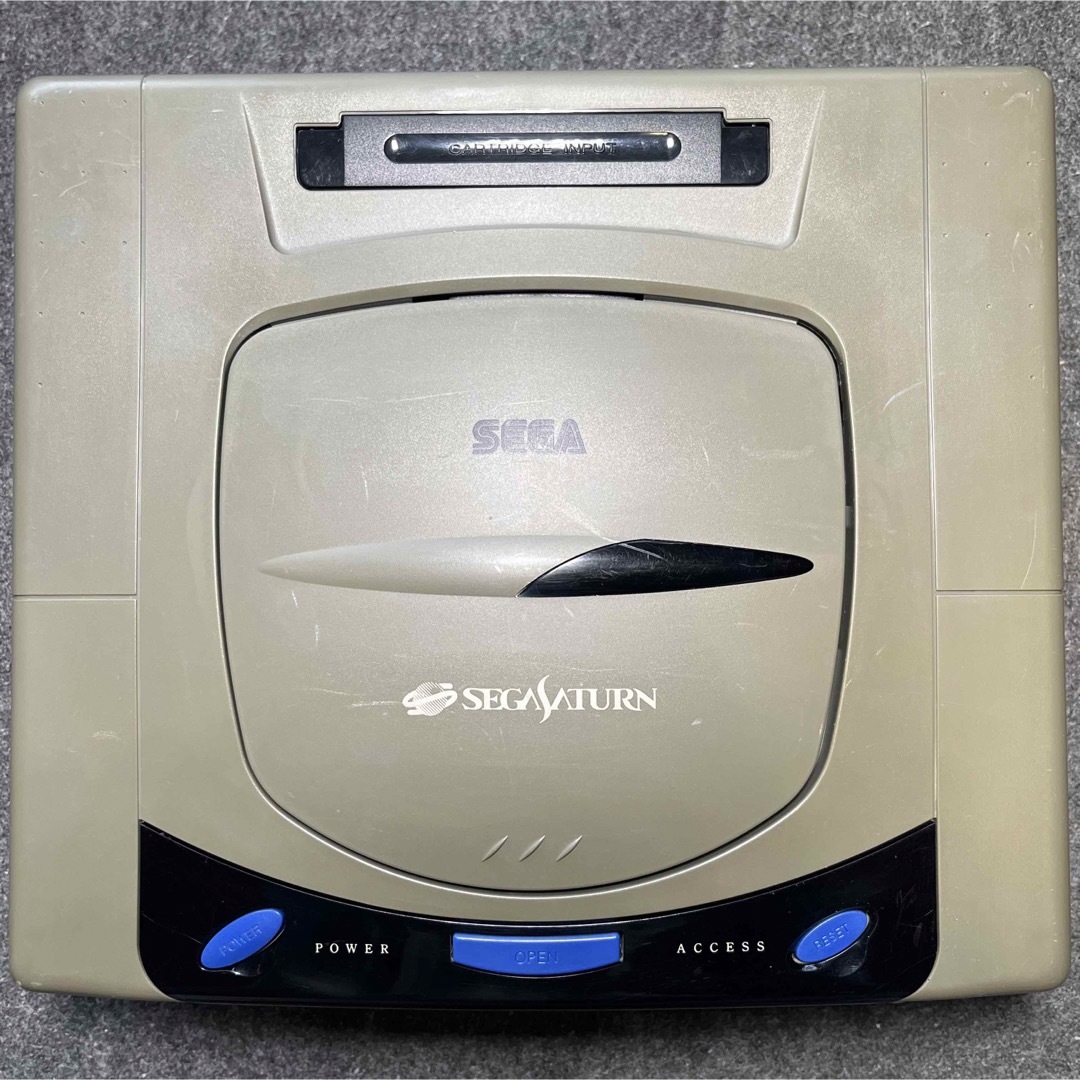 SEGA(セガ)の【すぐ遊べる】SS セガサターン 本体 メンテ清掃 電池交換済み 管理957 エンタメ/ホビーのゲームソフト/ゲーム機本体(家庭用ゲーム機本体)の商品写真