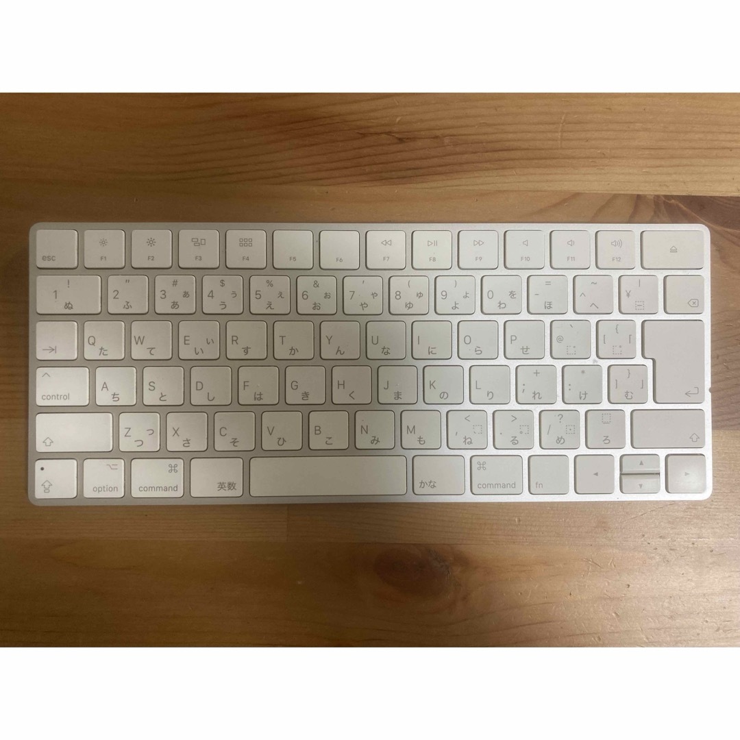 Apple(アップル)のApple Magic Keyboard マジックキーボード　A1644 スマホ/家電/カメラのPC/タブレット(PC周辺機器)の商品写真