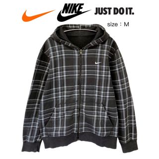 ナイキ(NIKE)のNIKE　ナイキ　パーカー　M　チェック柄　グレー✕黒　USA古着(パーカー)