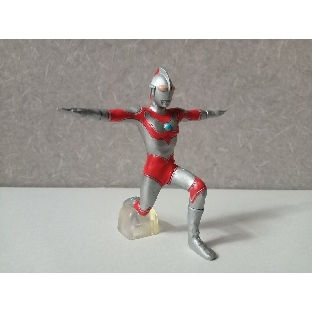 HGウルトラマン　帰ってきたウルトラマン　開封美品　ミニブック付 エンタメ/ホビーのフィギュア(特撮)の商品写真