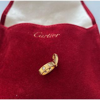 カルティエ(Cartier)のカルティエ　CARTIE フルダイヤ ラブチャーム ペンダントトップ(チャーム)