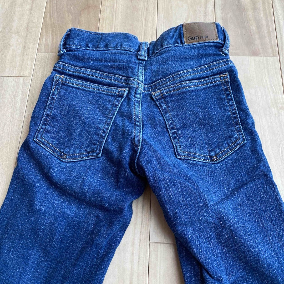 GAP Kids(ギャップキッズ)のGAPキッズ　デニムパンツ キッズ/ベビー/マタニティのキッズ服男の子用(90cm~)(パンツ/スパッツ)の商品写真