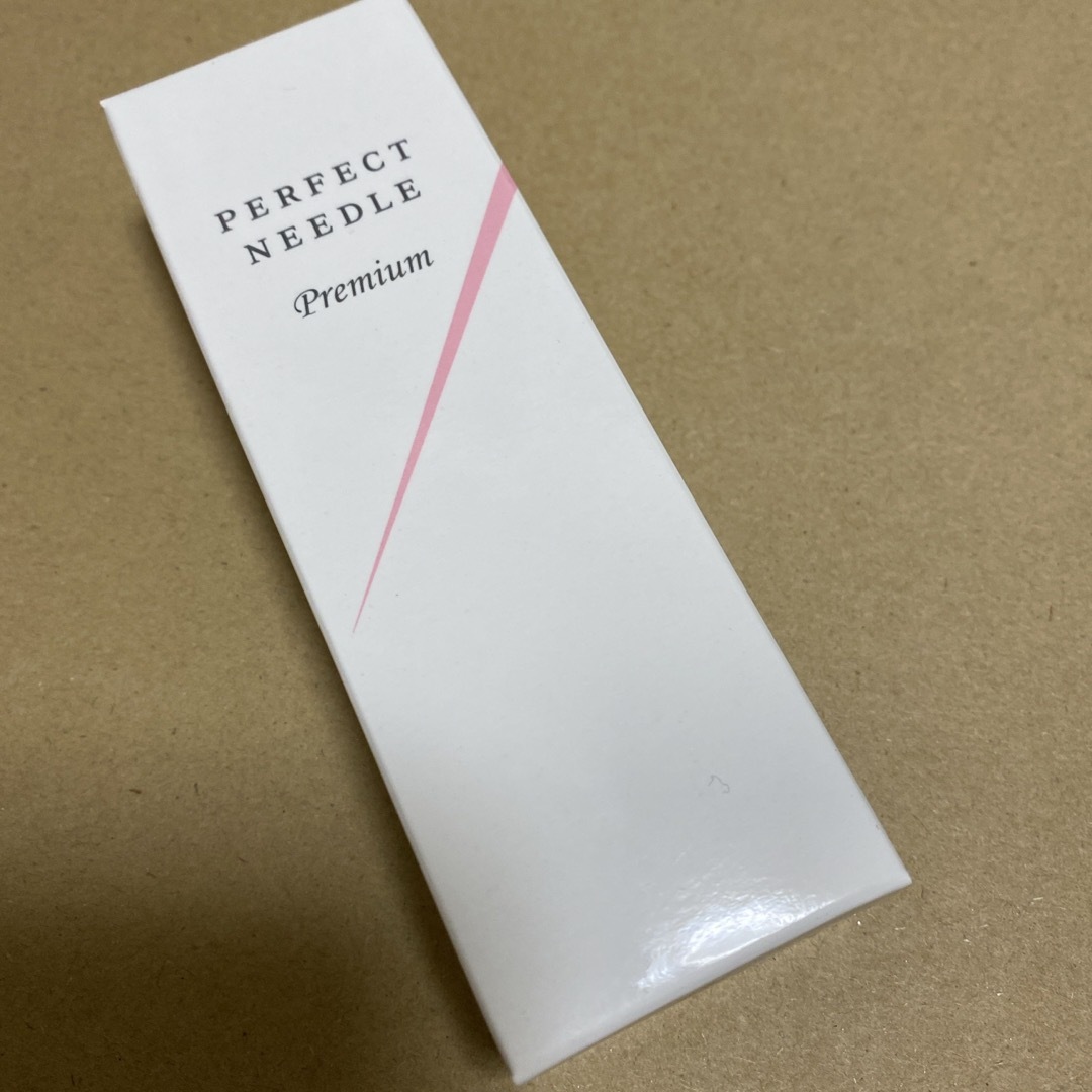 FABIUS PERFECT NEEDLE PREMIUM 20g コスメ/美容のスキンケア/基礎化粧品(フェイスクリーム)の商品写真