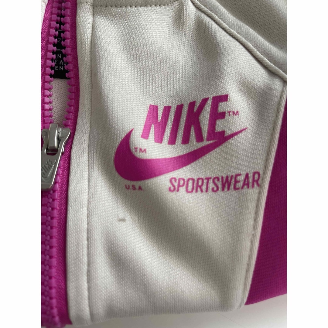 NIKE(ナイキ)のNIKE ベビー キッズ/ベビー/マタニティのベビー服(~85cm)(ジャケット/コート)の商品写真