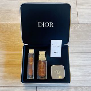 Christian Dior - 【再値下げ】Dior☆クリスマスコフレの通販 by なお Christian Dior - 【再値下げ】Dior☆クリスマスコフレの通販 by なお