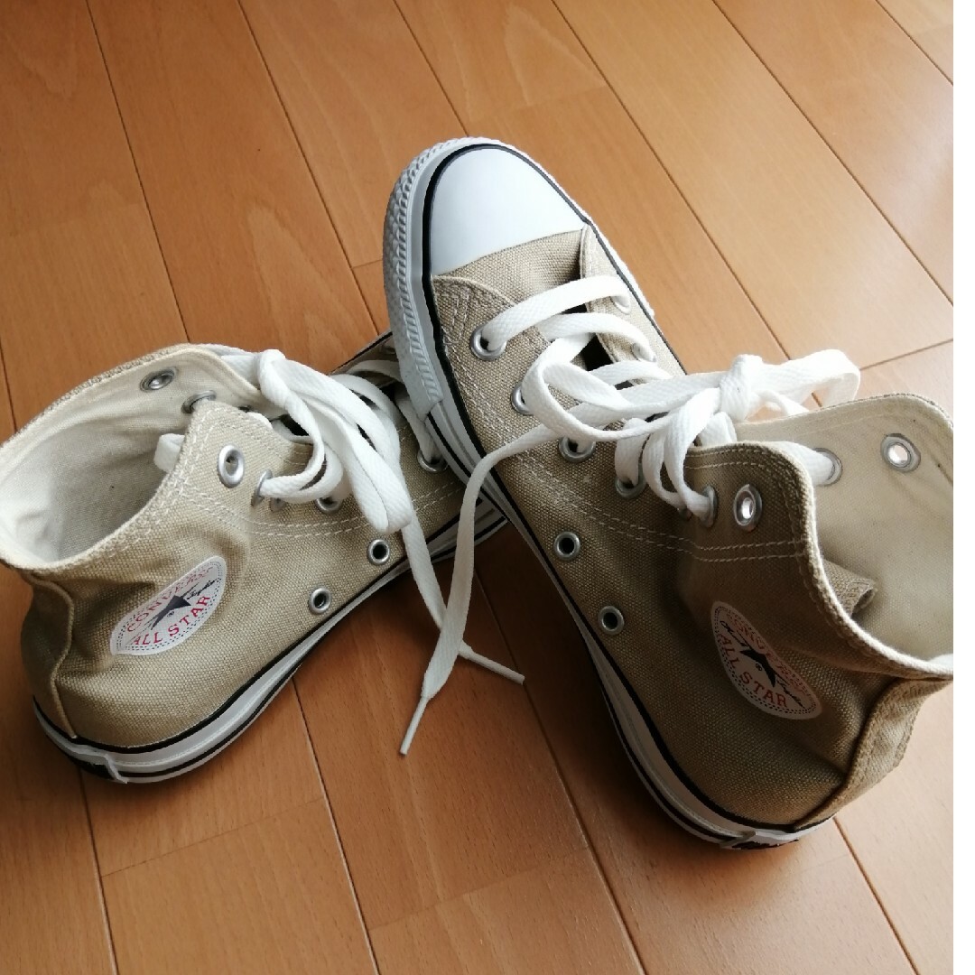 CONVERSE(コンバース)のコンバース　CONVERSE　ハイカットスニーカー　22.5cm レディースの靴/シューズ(スニーカー)の商品写真