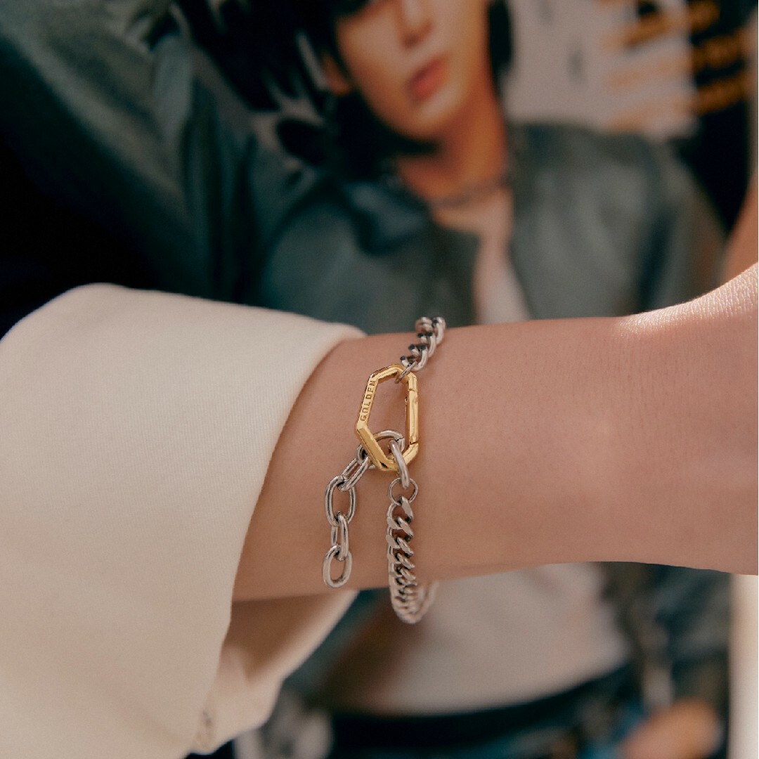 防弾少年団(BTS)(ボウダンショウネンダン)のBTS JK  golden グク  ブレスレット bracelet ジョングク エンタメ/ホビーのタレントグッズ(アイドルグッズ)の商品写真