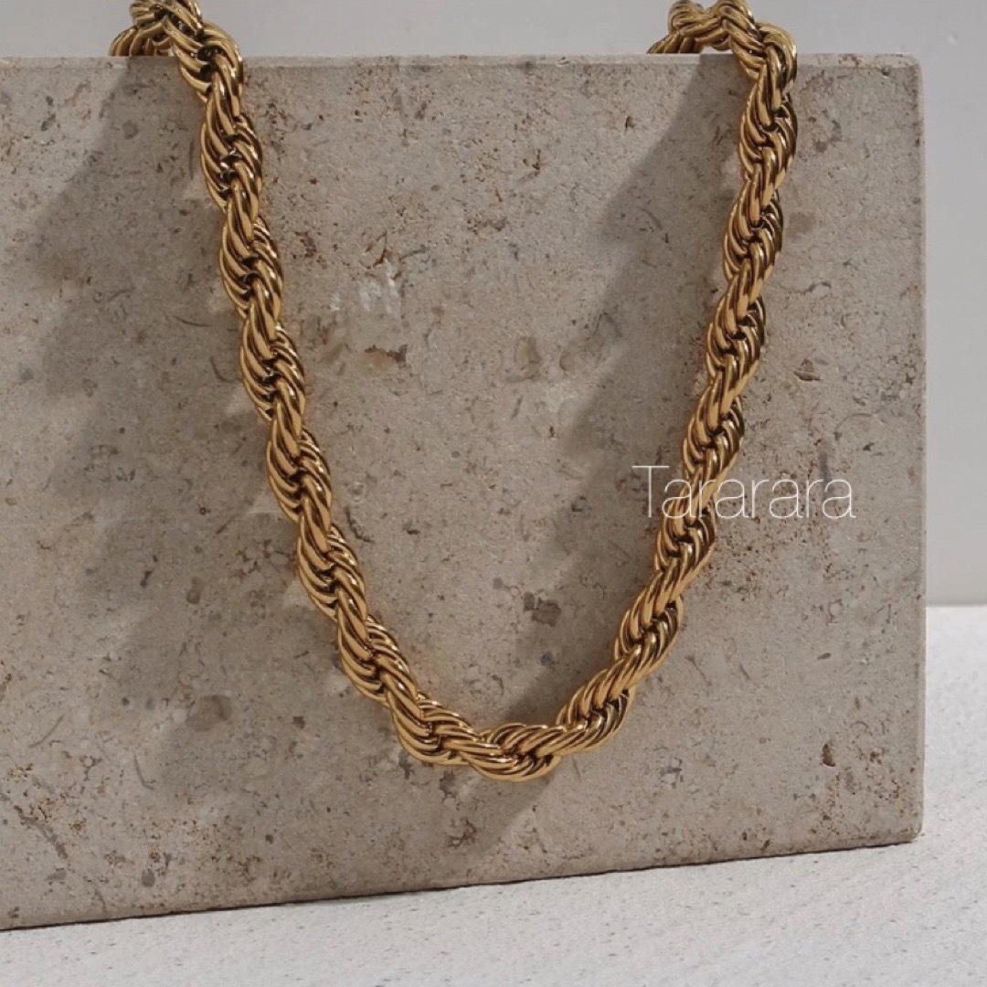 ●stainless twistnecklace 8mm G●金属アレルギー対応 レディースのアクセサリー(ネックレス)の商品写真