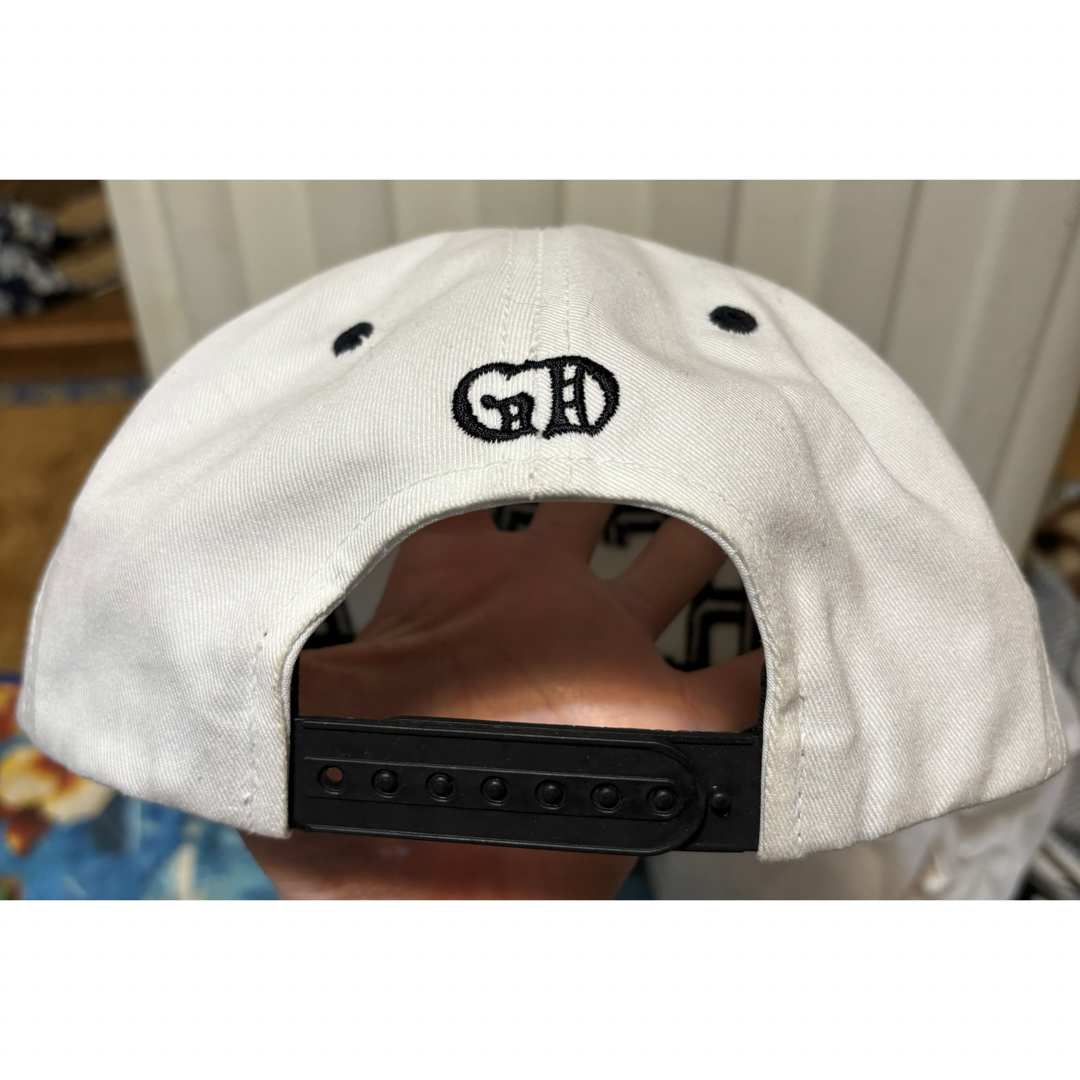 BIGBANG(ビッグバン)のG-DRAGON BSX キャップ G-DRAGON着用 メンズの帽子(キャップ)の商品写真