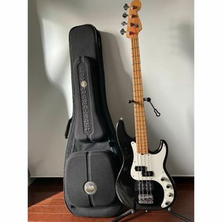 Fender フェンダージャパン ジャズベース 社外ハードケース付