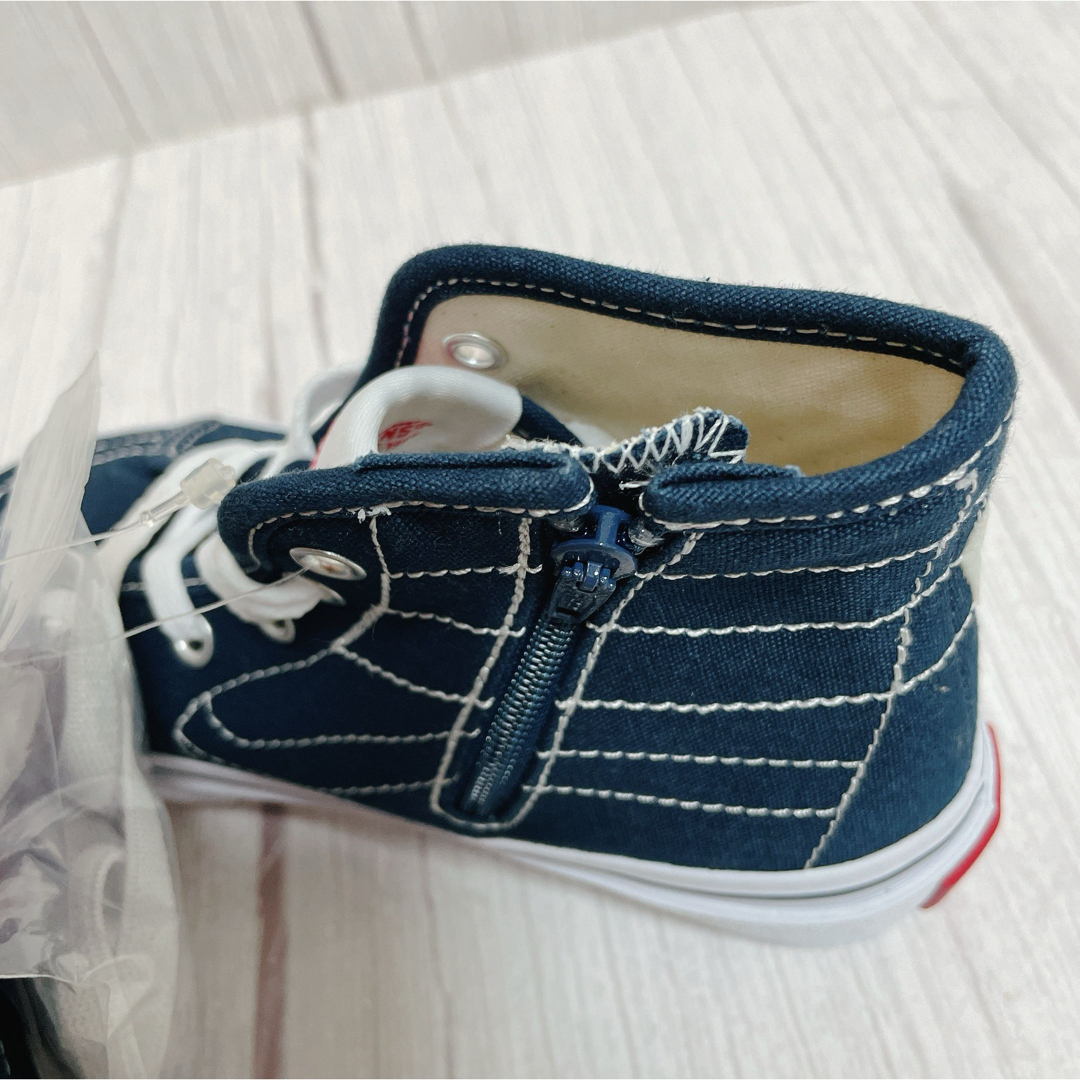 VANS(ヴァンズ)の新品　vans スニーカー　キッズ　子供靴　19cm キッズ/ベビー/マタニティのキッズ靴/シューズ(15cm~)(スニーカー)の商品写真