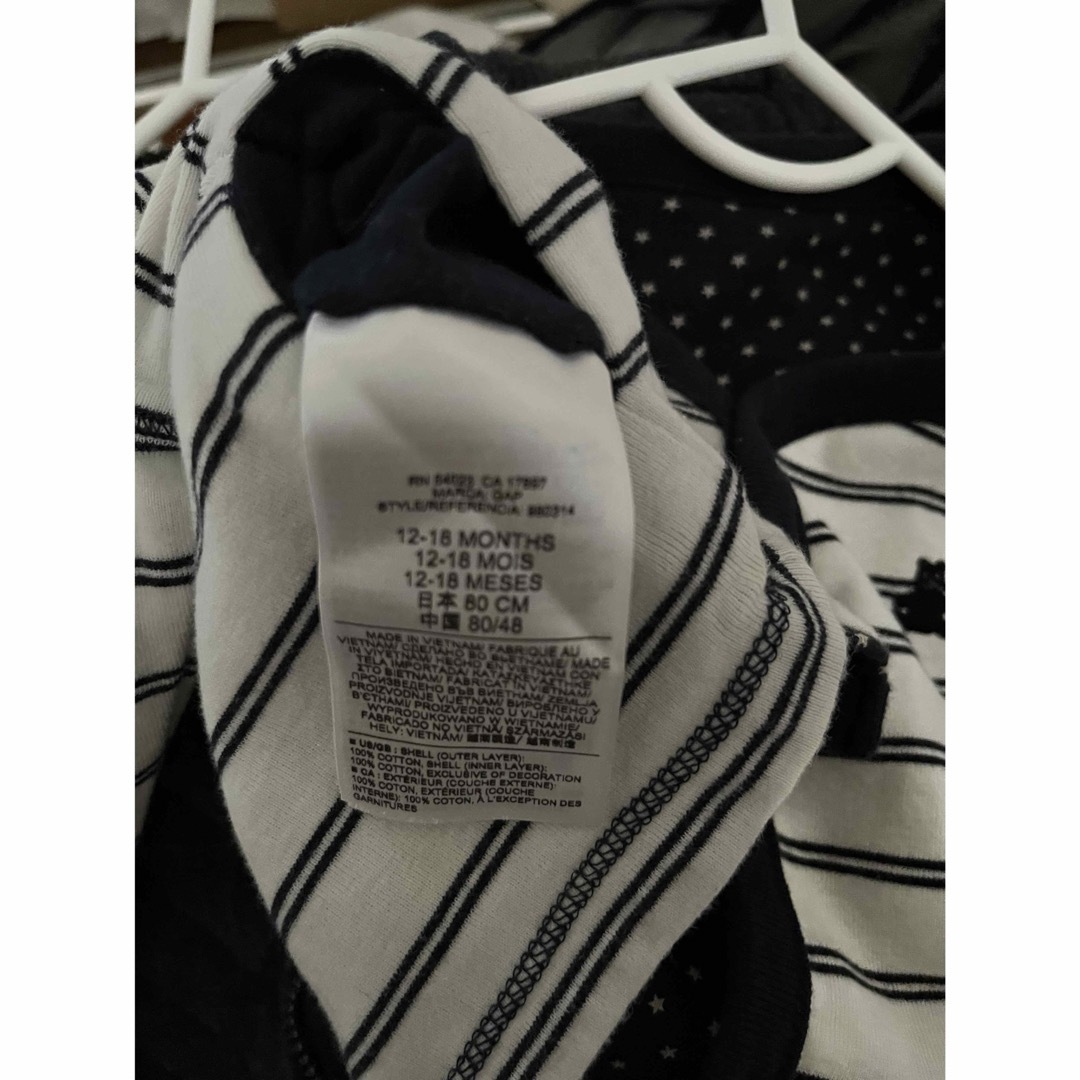  Baby GAP アウター　シミあり キッズ/ベビー/マタニティのベビー服(~85cm)(ジャケット/コート)の商品写真