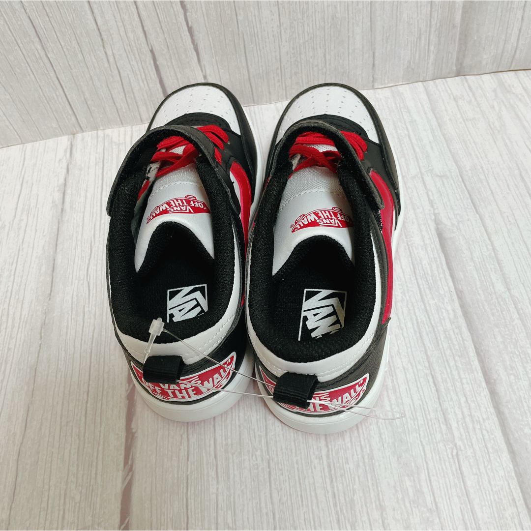 VANS(ヴァンズ)の新品　vans スニーカー　キッズ　子供靴　19cm キッズ/ベビー/マタニティのキッズ靴/シューズ(15cm~)(スニーカー)の商品写真