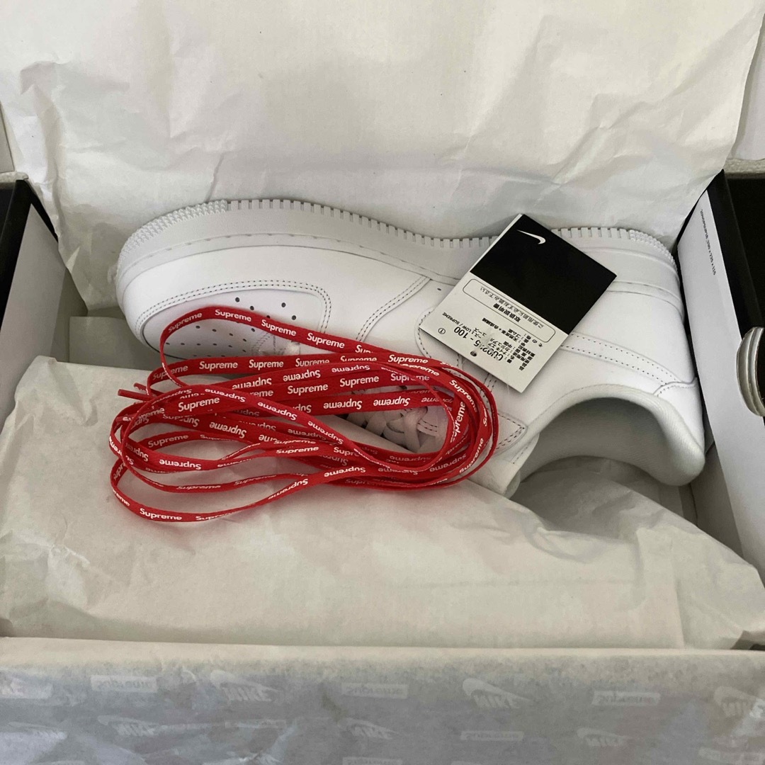 Supreme - ナイキ コラボ シュプリーム スニーカー 新品 未使用 Supreme - ナイキ コラボ シュプリーム スニーカー 新品 未使用
