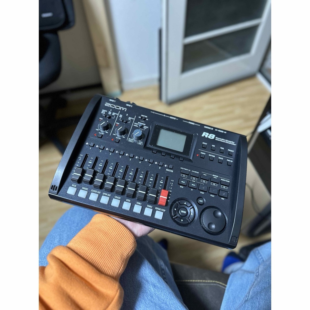 ZOOM R8 ズーム マルチトラックレコーダー 2トラック同時録音 ZOOM R8 ズーム マルチトラックレコーダー 2トラック同時録音