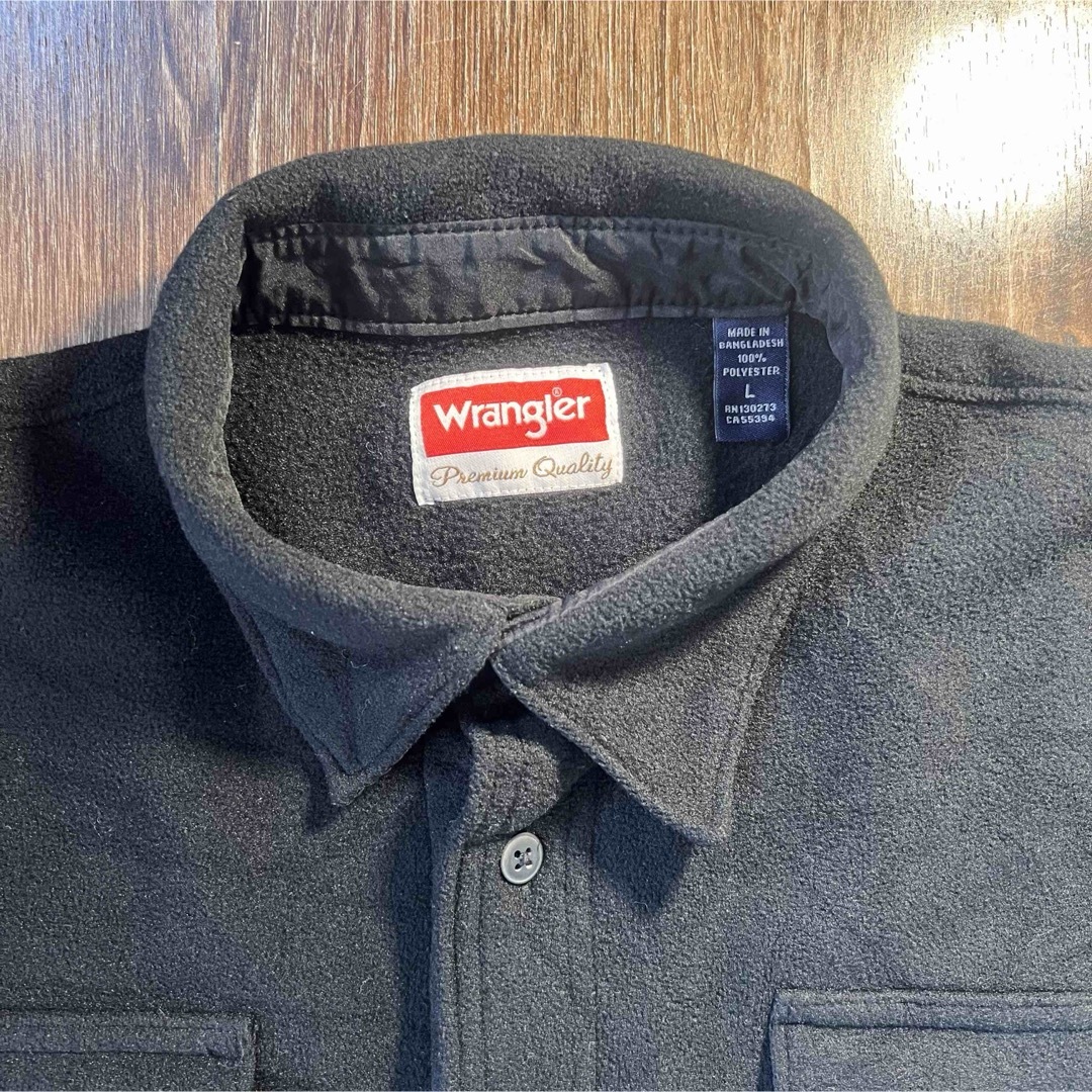 Wrangler(ラングラー)のWrangler  黒　フリースシャツ メンズのトップス(シャツ)の商品写真